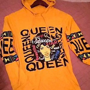 "On Fire" 🌞 Size L sweatshirt 💋
